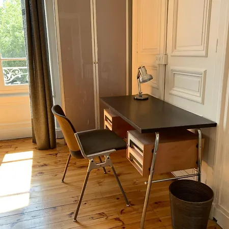Apartamento Spacieux Et Lumineux Place Delille *