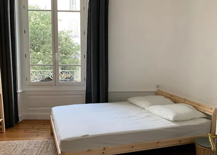 Apartamento Spacieux Et Lumineux Place Delille