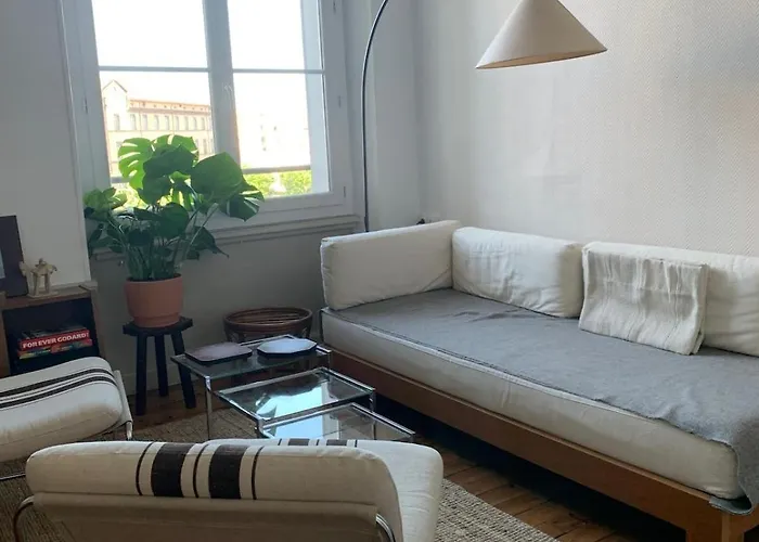Apartamento Spacieux Et Lumineux Place Delille